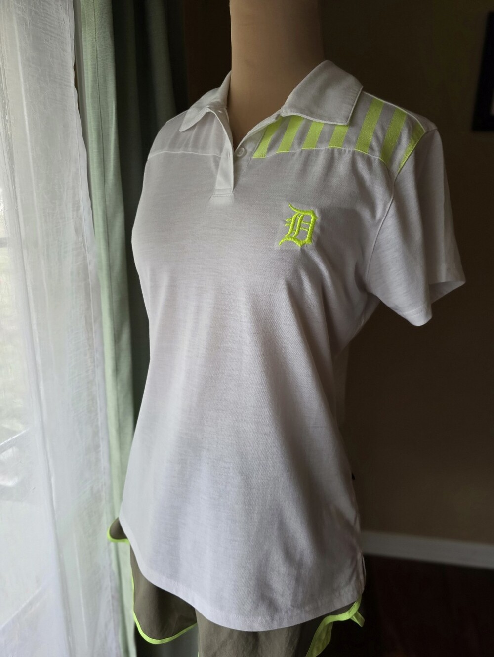 Ping SensorCool Detroit Tigers Golf Polo White Neon Green Striped Short Sleeve M